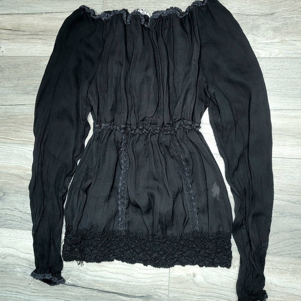 Black Ruffle Long Sleeve Top Size M